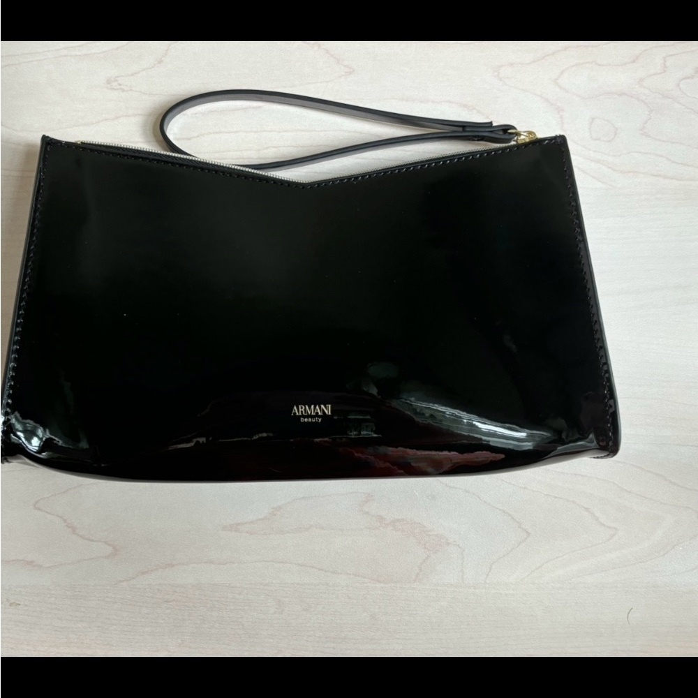Holiday Sale! New Designer Armani Beauty Black Faux Parent Zippered Clutch